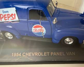 Road Champs 1954 Chevrolet Panel Van Pepsi Diecast Model 1:43 Scale