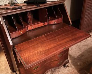 Drop front desk. Perfect for smaller spaces.