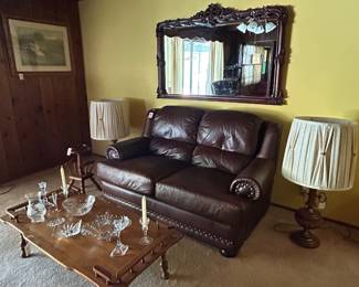 Leather loveseat in great condition.