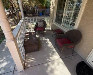 Patio wicker furnitue