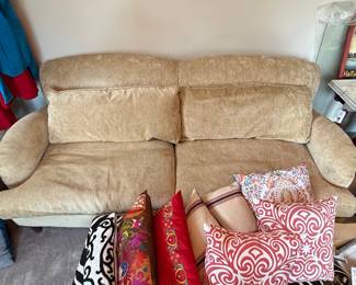 Transitional Style Two-Seater Loveseat in Chenille Fabric