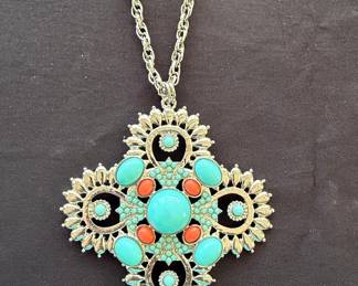 Vintage Southwestern Style Faux Turquoise and Coral Pendant Necklace