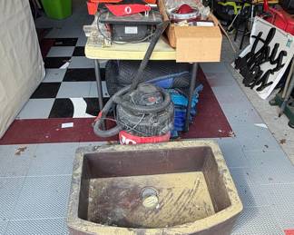 Copper Farmhouse Apron-Front Sink