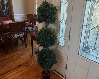 Artificial Triple-Ball Boxwood Topiary