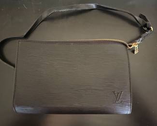 Louis Vuitton Pochette Accessoires Epi Noir Leather