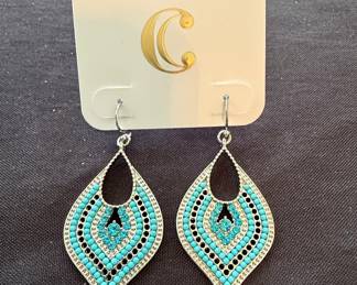 Cynthia Rowley Turquoise Beaded Teardrop Fashion Earrings