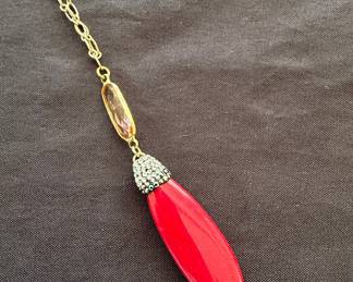 Fashion Jewelry Pendant Necklace with Red Resin Cabochon and Crystal Bail