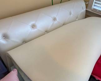 White Faux Leather Diamond Tufted Platform Bed Frame with Crystal Buttons