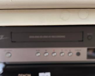 Zenith DVD/VCR Recorder Combo