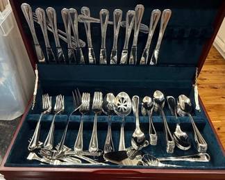 Wallace Bead Pattern 18/10 Stainless Steel Flatware Set