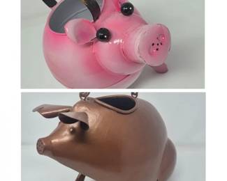 155 PairofMetalPigWateringCansCopperandPinkColored
