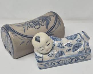 169 PairofChineseCeramicPillowHeadrestsBlueWhite