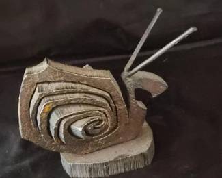 26 IndustrialMetalSnailSculpture