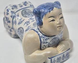 34 ChineseBlueandWhitePorcelainGirlHeadRest