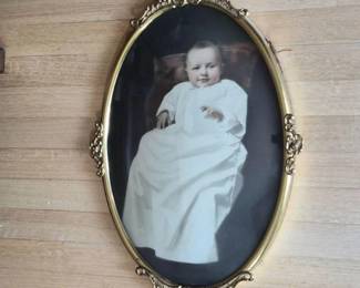 194 AntiqueOvalGiltBrassFramedBabyPortrait