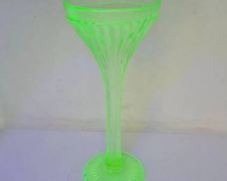 189 UraniumGreenGlassPedestalVase