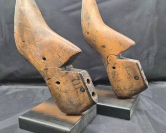 124 VintageWoodenShoeMoldsonDisplayBases