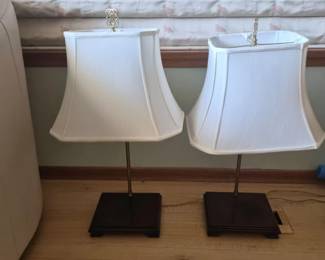 104 PairofClassicBrassWoodTableLampswithChineseFinials