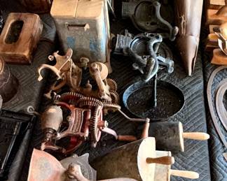 Good Country Antiques!