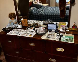 Vintage dresser with mirror, jewelry, watches & collectibles