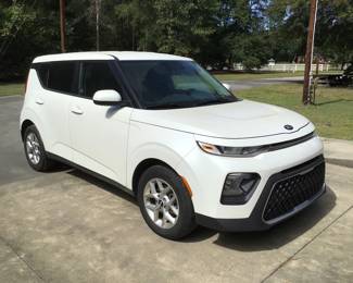2020 KIA Soul (low miles & very nice)