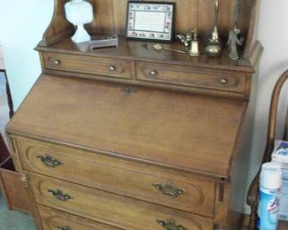Vintage Maple Ethan Allen Secretary Desk