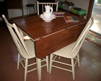 Dining Set w/ drop sides