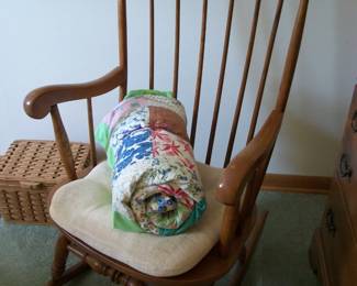 Nutmeg Rocker