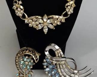 Sparkly Costume Jewelry 15.5” Necklace & Two Brilliant Brooches * Blue Pin Is Trifari