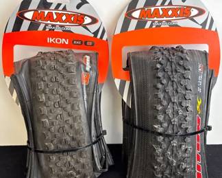 2~ NEW MAXXIS IKON Racing Bike Tires * 26x2.35 M319P