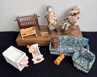 Vintage Doll Furniture, Baby Cribs, Grandma & Grandpa In Rocking Chairs * Taiwan & West Germany