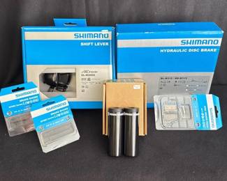 NIB SHIMANO Bicycle Supplies * Hydraulic Disc Brake & Shoes/Pads * 9 Speed Shift Lever