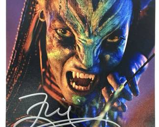 Zoey Saldana Signed Neytiri Photo with CoA