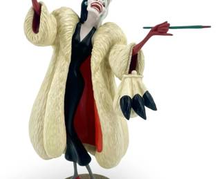 Walt Disney Classics Porcelain Cruella de Vil
