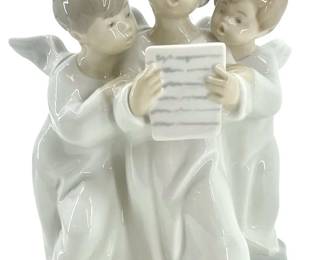 Lladro Porcelain Angels Singing Sculpture
