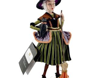 LE Katherine’s Collection Faye Witch Figure w/ CoA