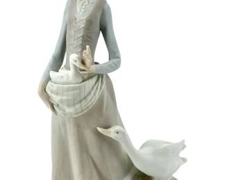 Vintage Lladro Porcelain “Girl with Goose"