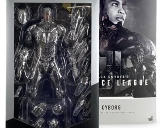 Zack Snyder’s Justice League TMS057 Cyborg Figure