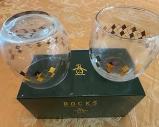 Original Penguin Rocks Glass Set