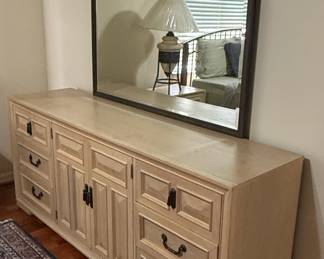 Ashley Furniture Bolanburg Drawer Dresser with Arched Mirror