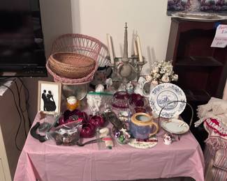 Vtg baby scale, Vtg glass and plates