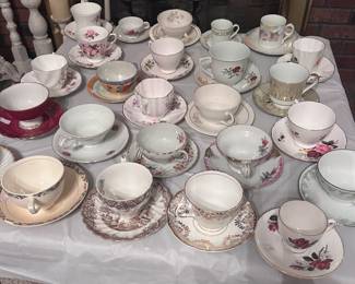 Assorted tea cups and saucers