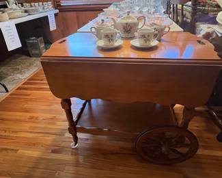 Tea cart