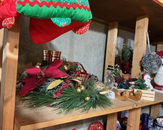 Holiday centerpieces