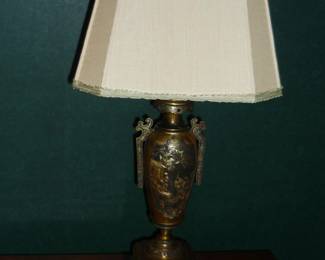 Pr. Bronze Lamps