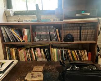 deskbooks
