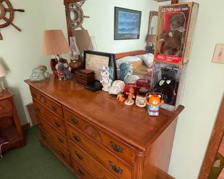 Early American Dressers