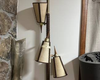 Retro floor lamp