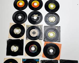 The Beatles & Solo Vintage 45 RPM Vinyl Lot Swan Vee-Jay Apple Capitol Picture