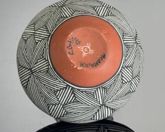 Acoma Pueblo Native American Seed Jar Pottery by Charlene Ortiz - Signed 1992